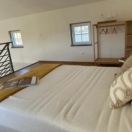 Апартаменты Casal Dos Mochos *